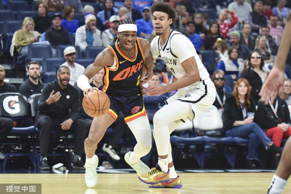 令许多人感 令许多人感