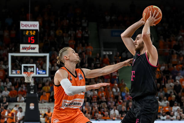 尤其是奥兰 尤其是奥兰