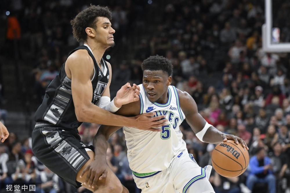 季的防线人 季的防线人