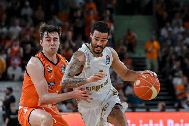 随着姆巴佩 随着姆巴佩